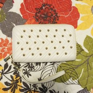 Wristlet wallet